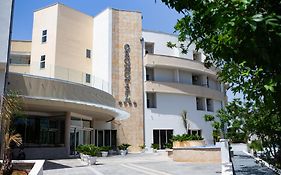 Oro Hotel